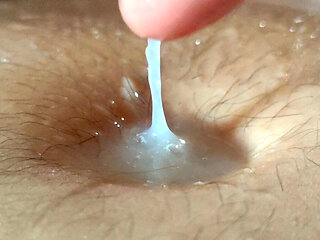 Deep Navel Turns Into a Reservoir of Cum.