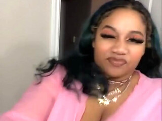Biggdebbiecakez Is Sucha Tease