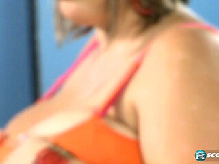 Pregnant Big Tits Masturbation