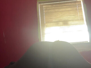 Just woke up and started twerking and playing with my dick