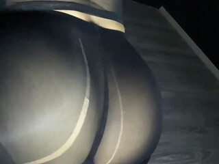 Mira How Well My Ass Bounces of Astarioth