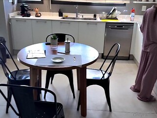 Big Butt Latina Gets Doggy