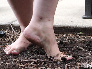 Shortlivedtyranny Barefoot in the Garden