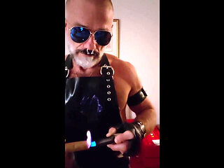 Skindad Gar Lighting