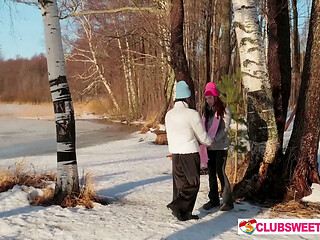 Cold Crispy Day! Just Perfect for Selfies and Eating pussy at ClubSweethearts
