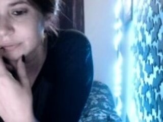 Amateur blowjob close up