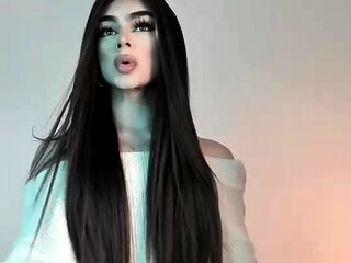 Amateur Mature Brunette Sexy Lingerie Masturbation