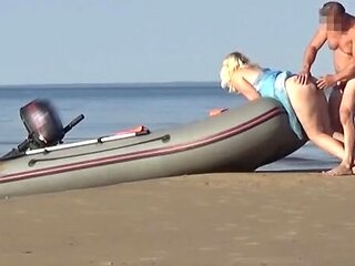 Boatman ravaged a super-steamy tourist