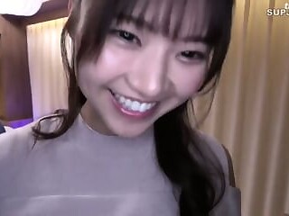 Beautiful amateur Ria Aisai gives a horny cumshot