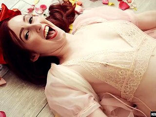 Petals For Penny ft. Penny Lay: Big Tits, Big Ass  Blowjob Porn