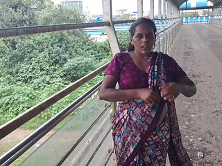 Jungle mai Delhi vali Bhabhi Desi School Girls Friends Threesome Xxxx video , Indian Desi School Friends Threesome Fucking Xxxx