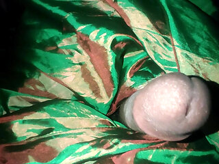Satin silk handjob porn - Girlfriend satin dualtone dress handjob (147)