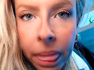 Blonde Beauty with Big Butt Masturbates Solo