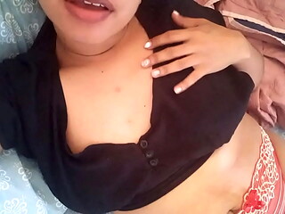 REAL CASERO!! DELICIOSA COLEGIALA HACIENDO UN MA&Ntilde_ANERO PESANDO EN LA FOLLADA DE SU VIEJO PERVERTIDO