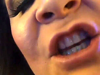 Giantess Blueberry Eater