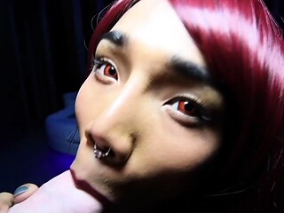 Teen Ladyboy Fucks Straight Guy POV