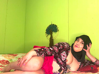 Joy - in my room waking  up wanting to fuck but i started