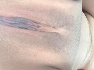 Teen Latin girlfriend sends steamy video to her boyfriend