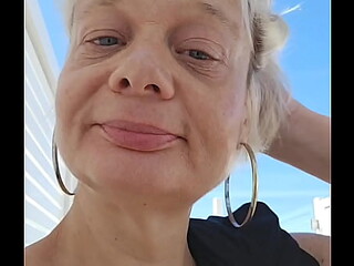 On a cruise, horny chick seeks stranger cock
